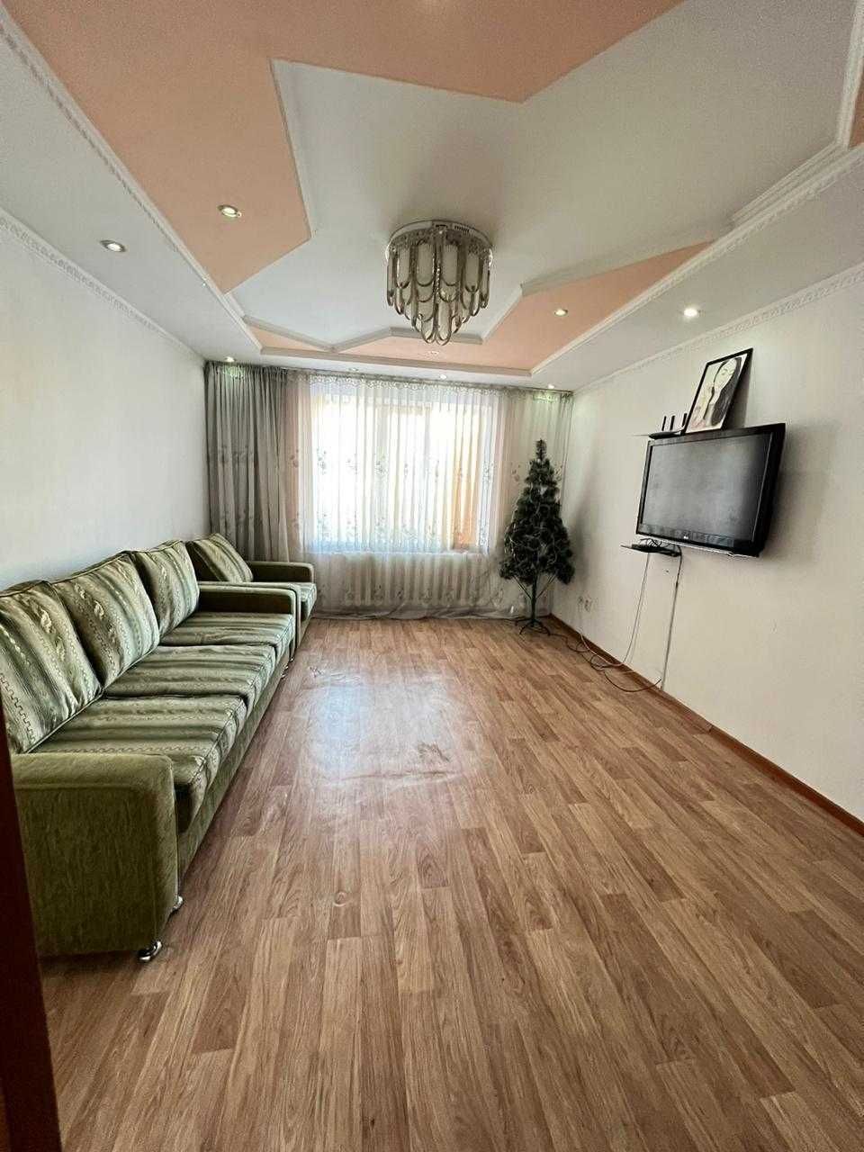 Продам 2 комнатную каратал Гаухар Империя
