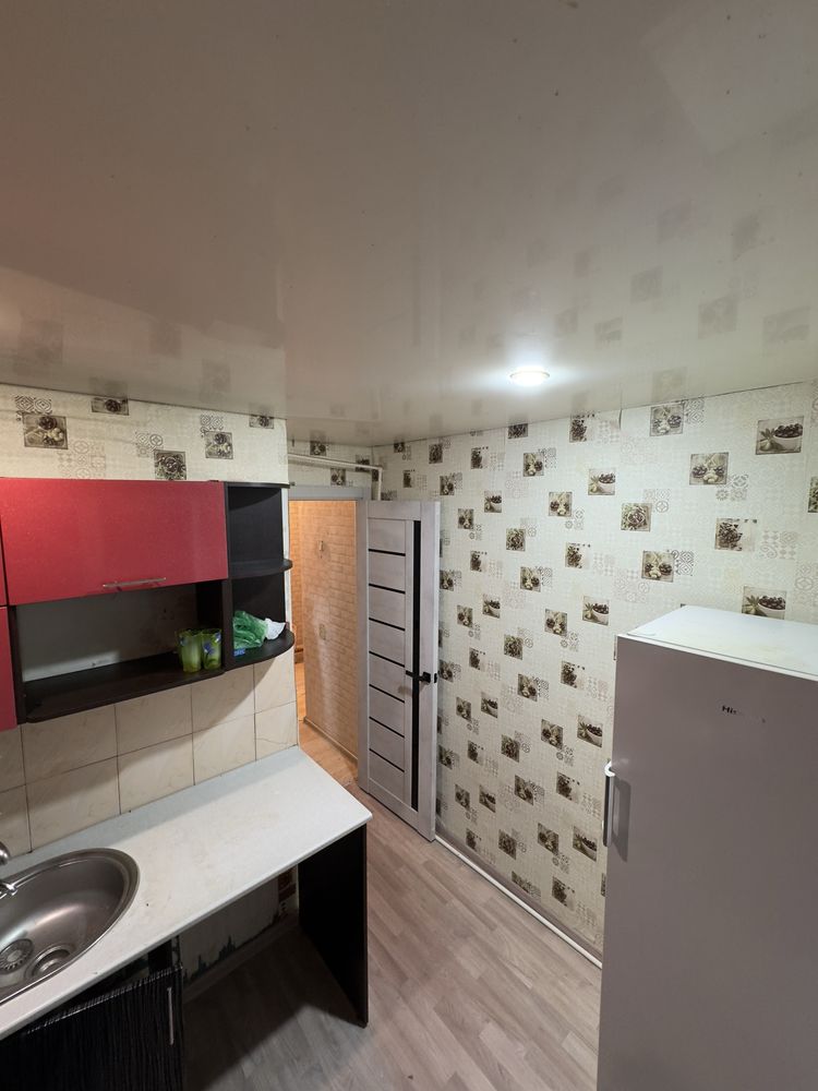 Продам дом 3x комната 62 квалрат метр 5этаж в хорошем состояние торг е