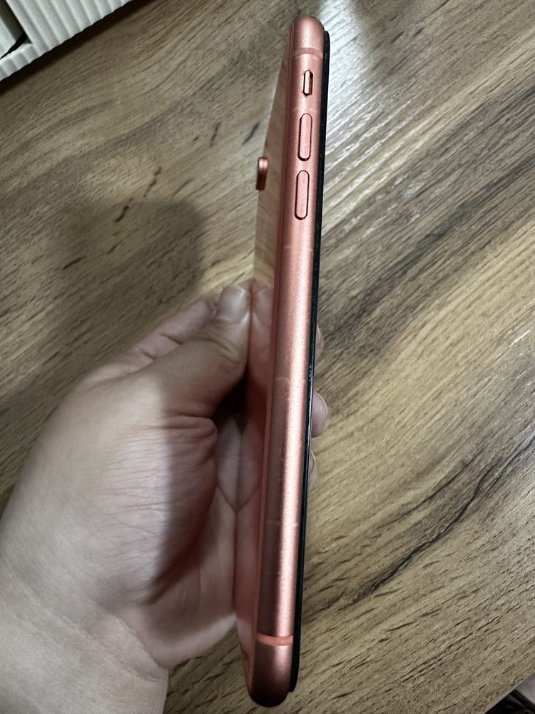 Iphone xr 128гб с коробкой