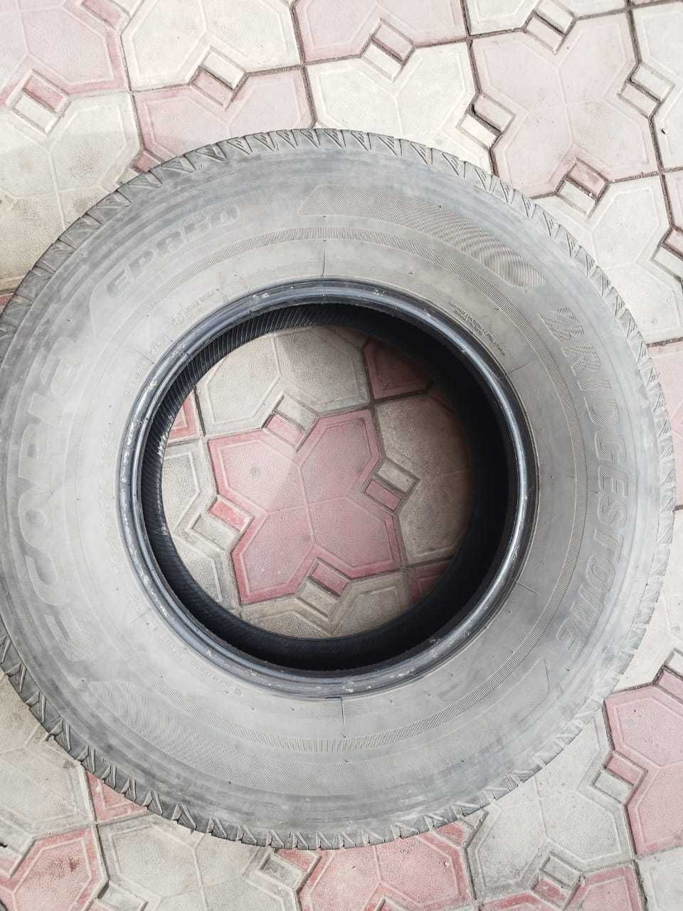 Резина лето 265/70/16 Bridgestone