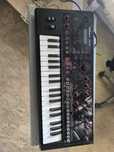 Синтезатор Roland jd xi