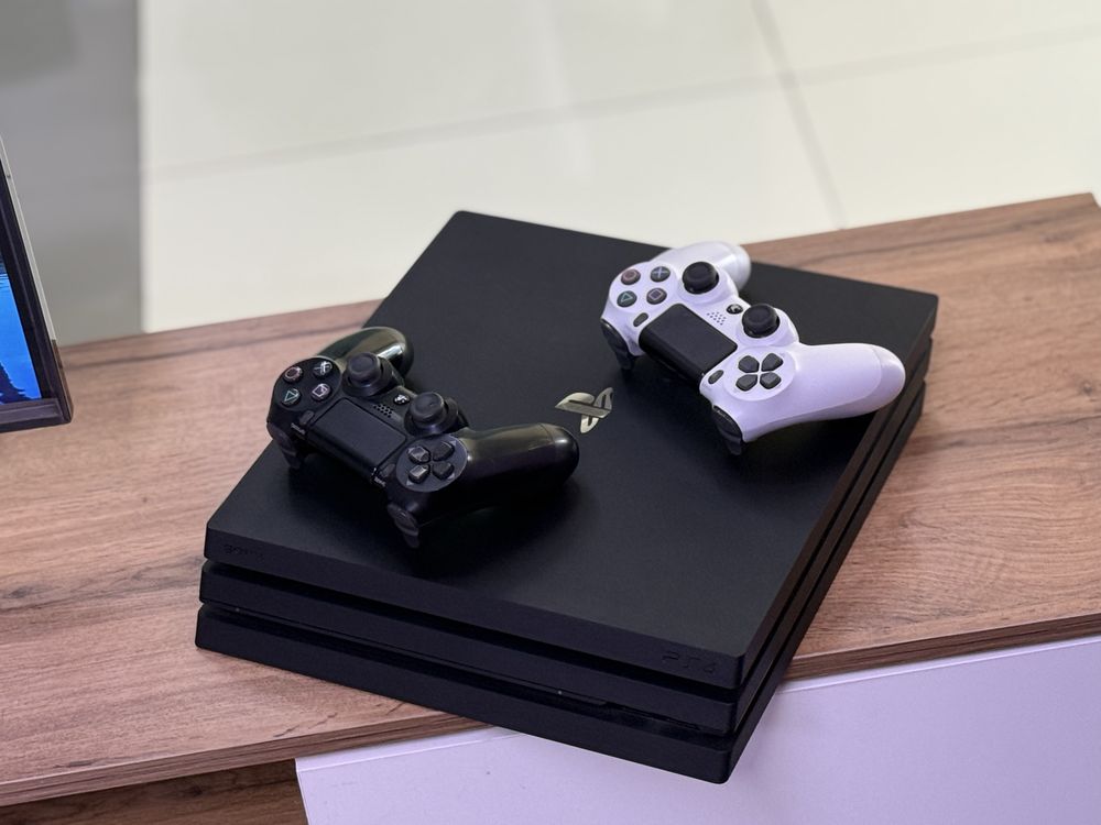 PlayStation 4 Pro 1000GB 2024 EAC/продаю Sony Ps 4 Pro 1TB идеал
