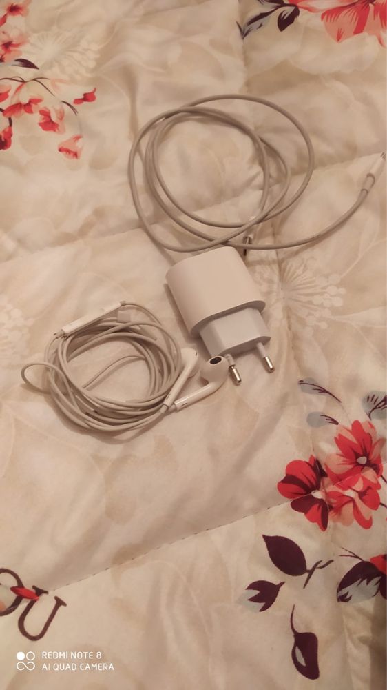 IPHONE7+ 128 гб