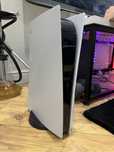 Продается playstation 5, зарядник, 2 джойстика, диски