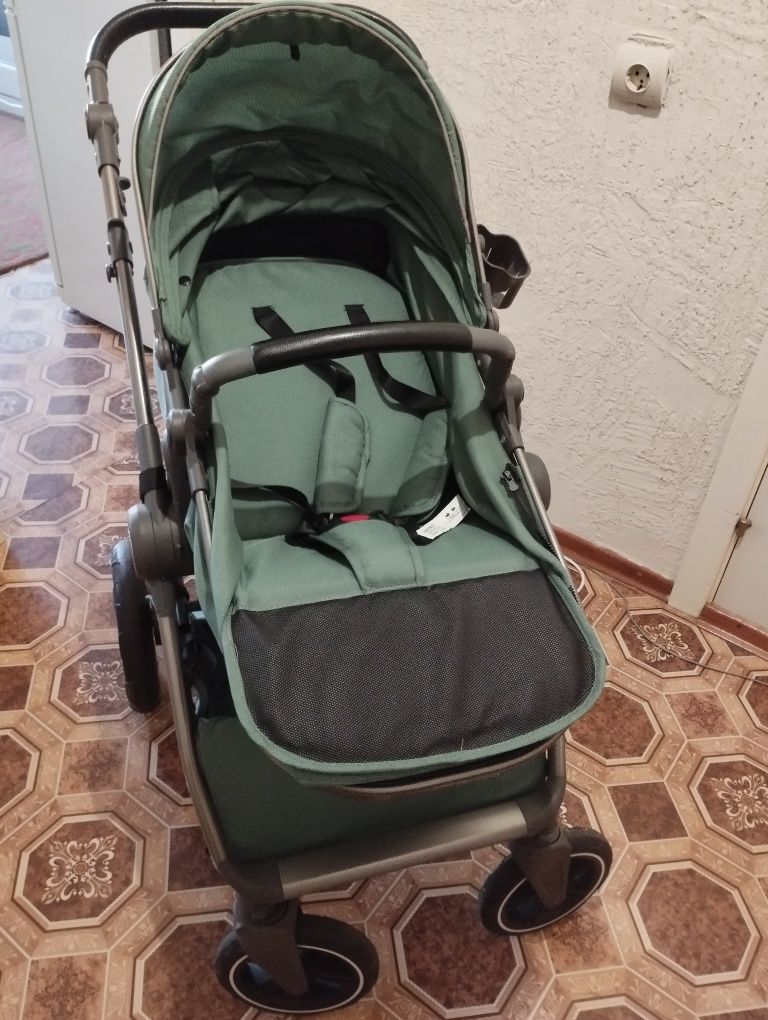 Продаётся люлька коляска 2 в 1