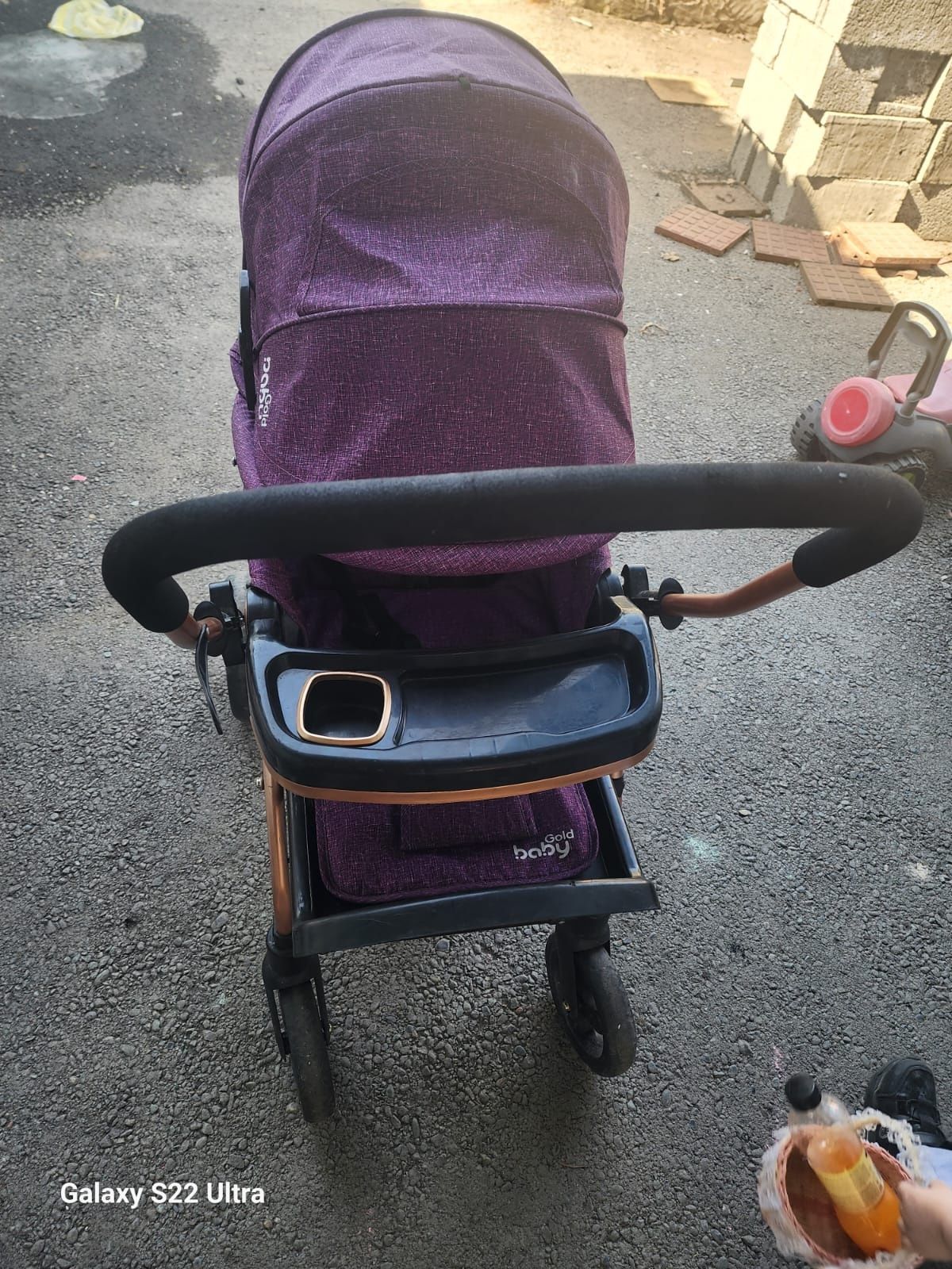 Продам детскую коляску