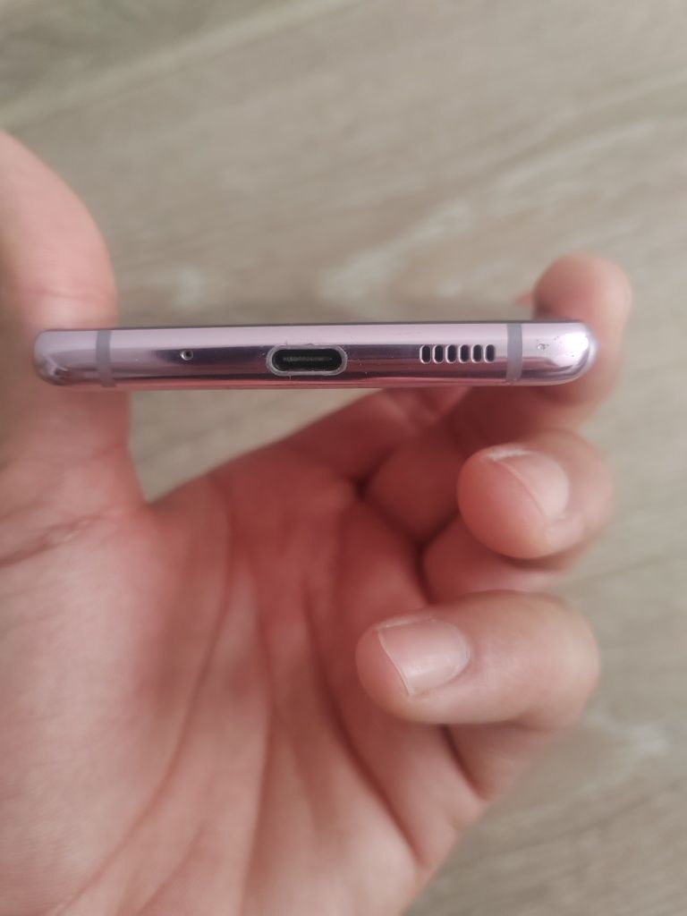 Samsung S20 FE 128 gb