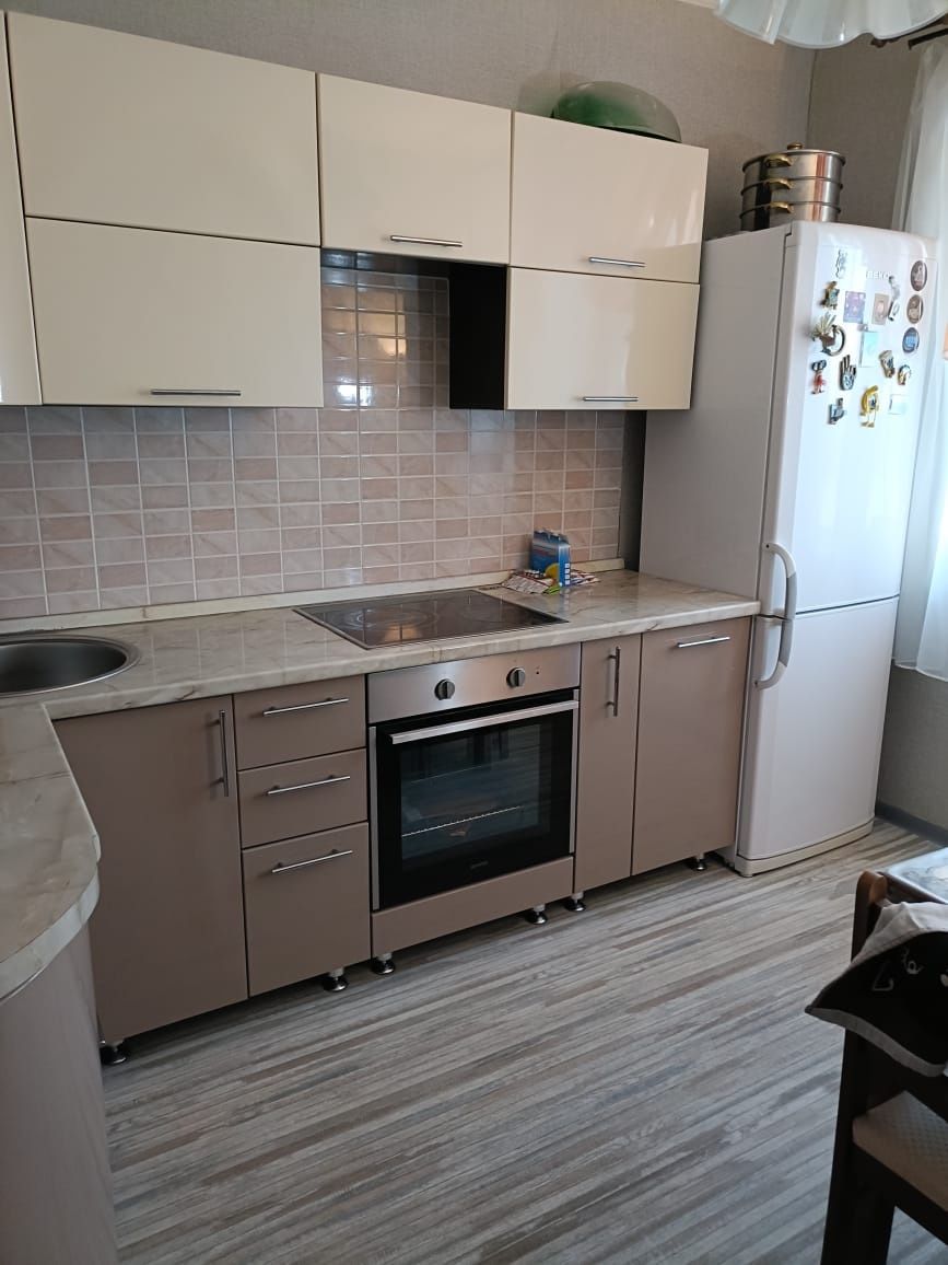 Продам 2-х комнатную квартиру. М. Жусуп 86