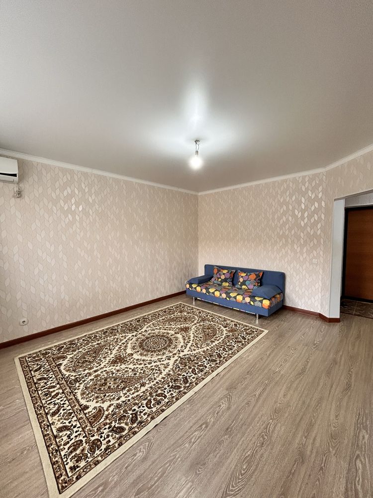 Срочно продам квартиру на Батыс 2