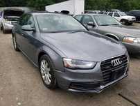 Авто на запчасти AUDI A4 B8 20011