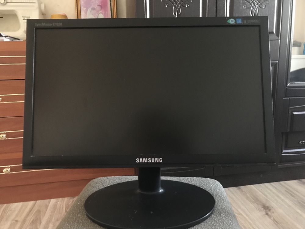 Монитор samsung 60гц