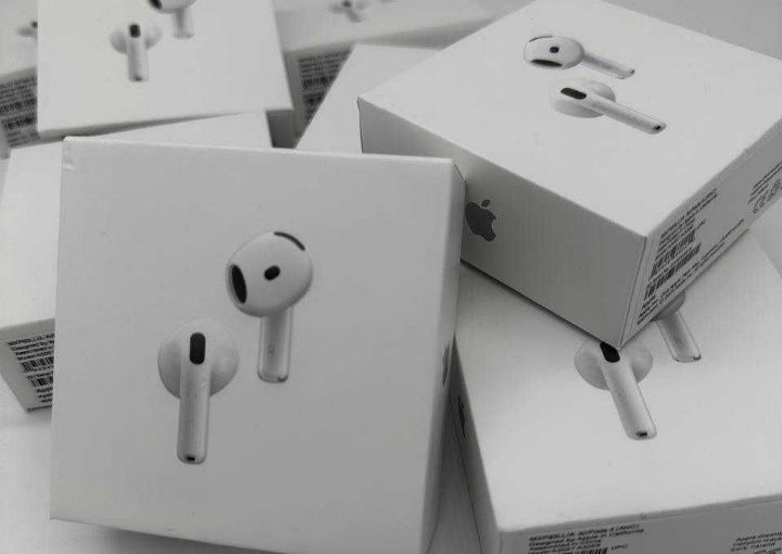 Airpods 4   
Шумоподавление и прозрачность 
Отличный звук и микрофон
О