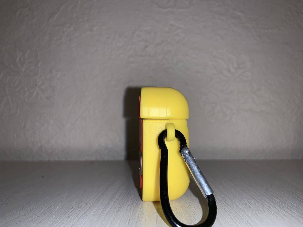 Чехол на Aipods 1/2