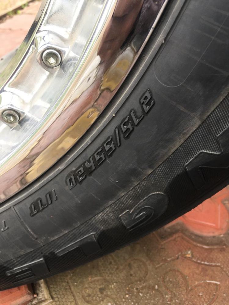 Диски в резиной R 20 разболтовка 6x139,7 cadillac edcalade