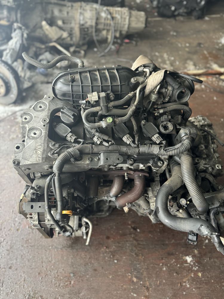 Контраткный двигатель на Nissan X-trail обьем 2.5 QR25