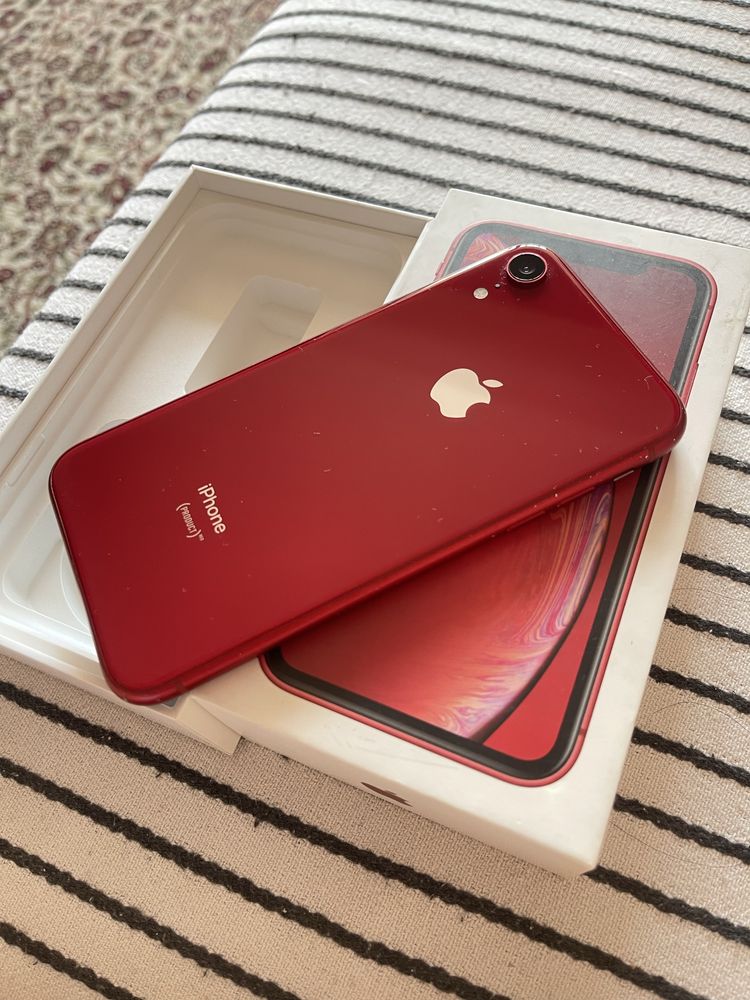 iPhone Xr 64гб Apple