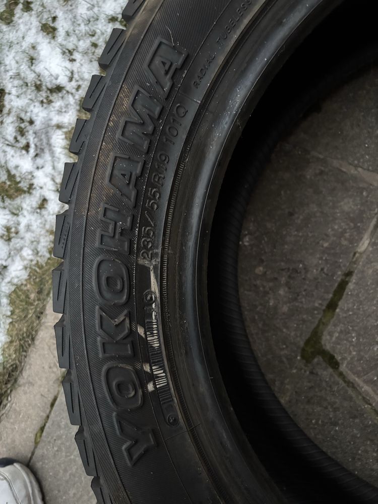Зимние шины YOKOHAMA 235/55r19 101Q