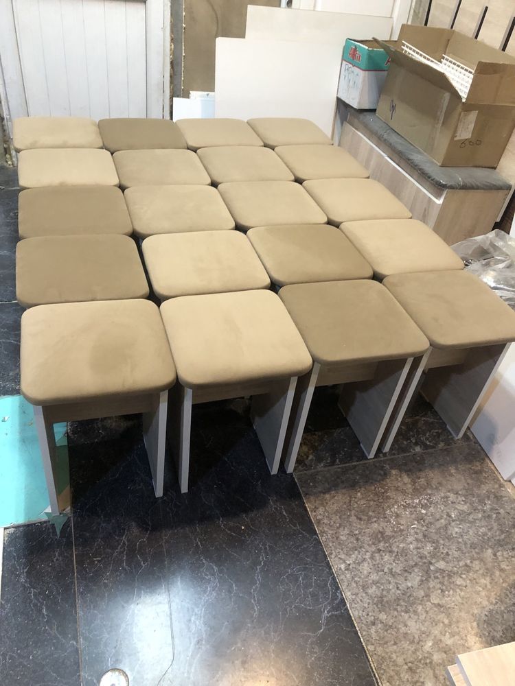 Продам новые кухонные мягкие табуретки прямо из цеха