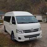 Аренда,заказ,пассажирские перевозки на микроавтобусе Toyota Hiace !