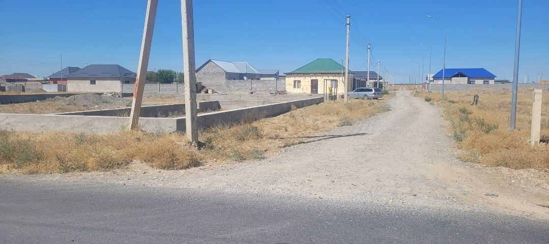 Оралман дачада 12 соттық жер сатылады