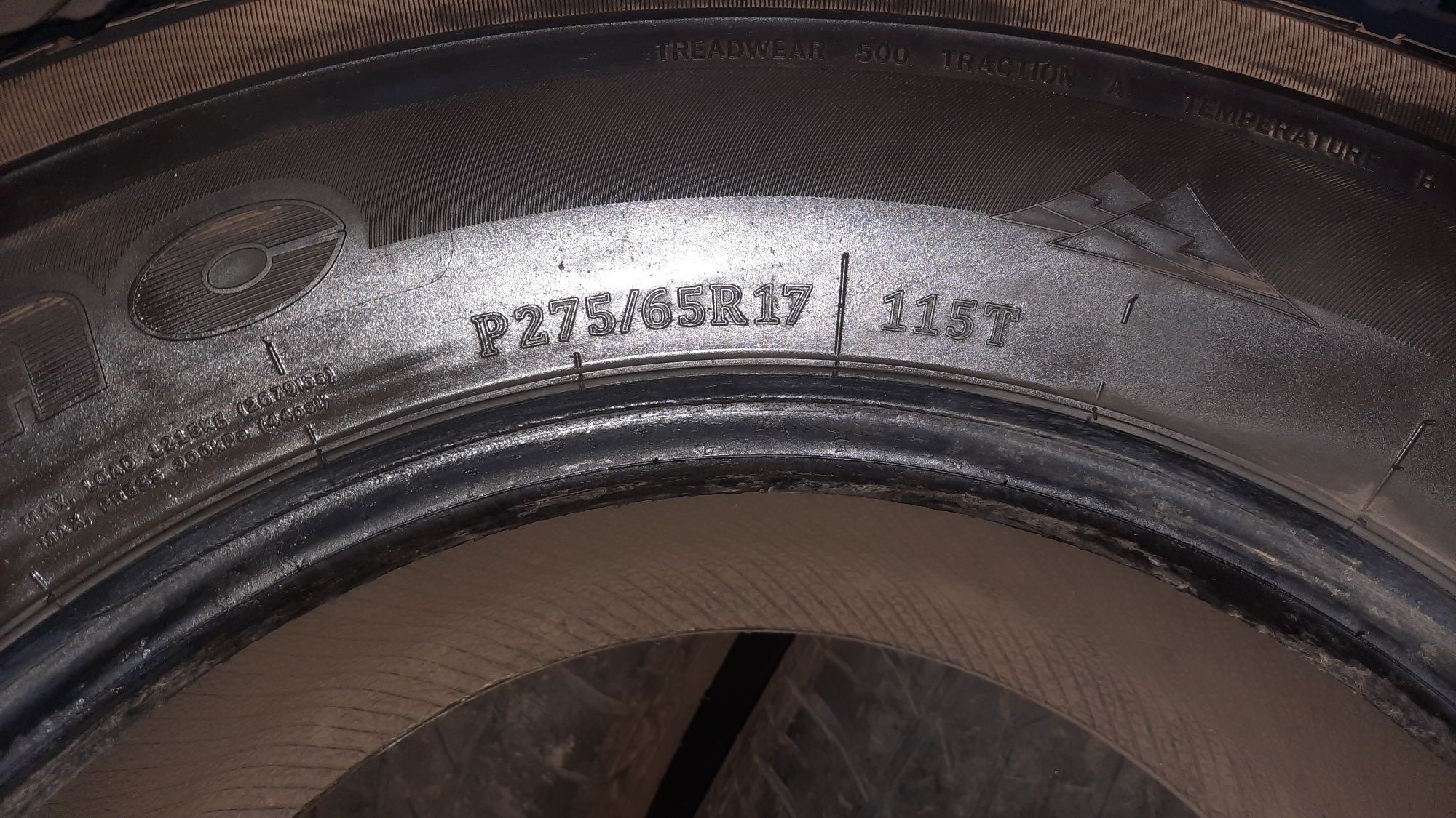 Шины б/у 275 60 R20, 275 65 R17, 265 65 R17.