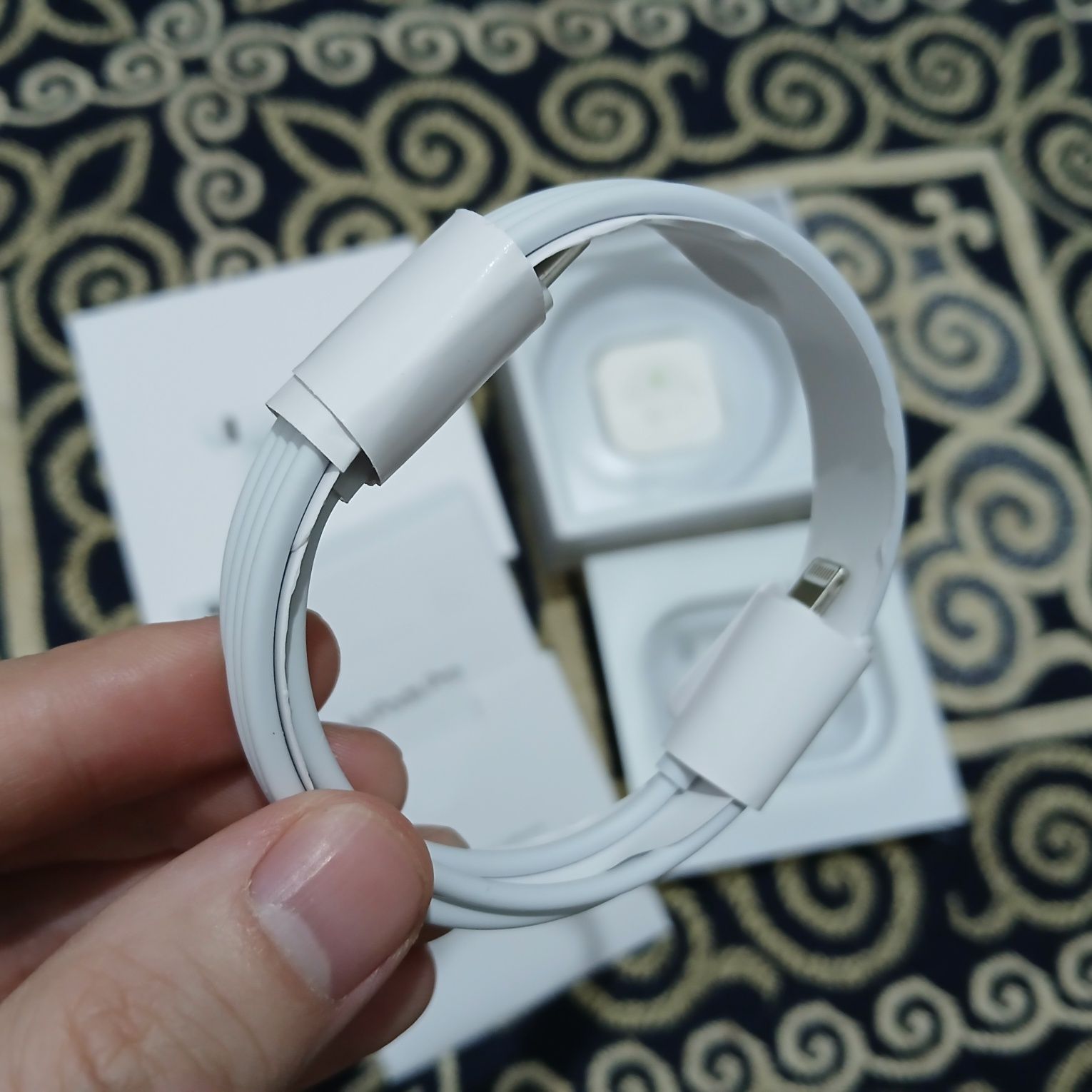 Наушник airpods pro