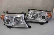 Фары на Toyota land cruiser 200