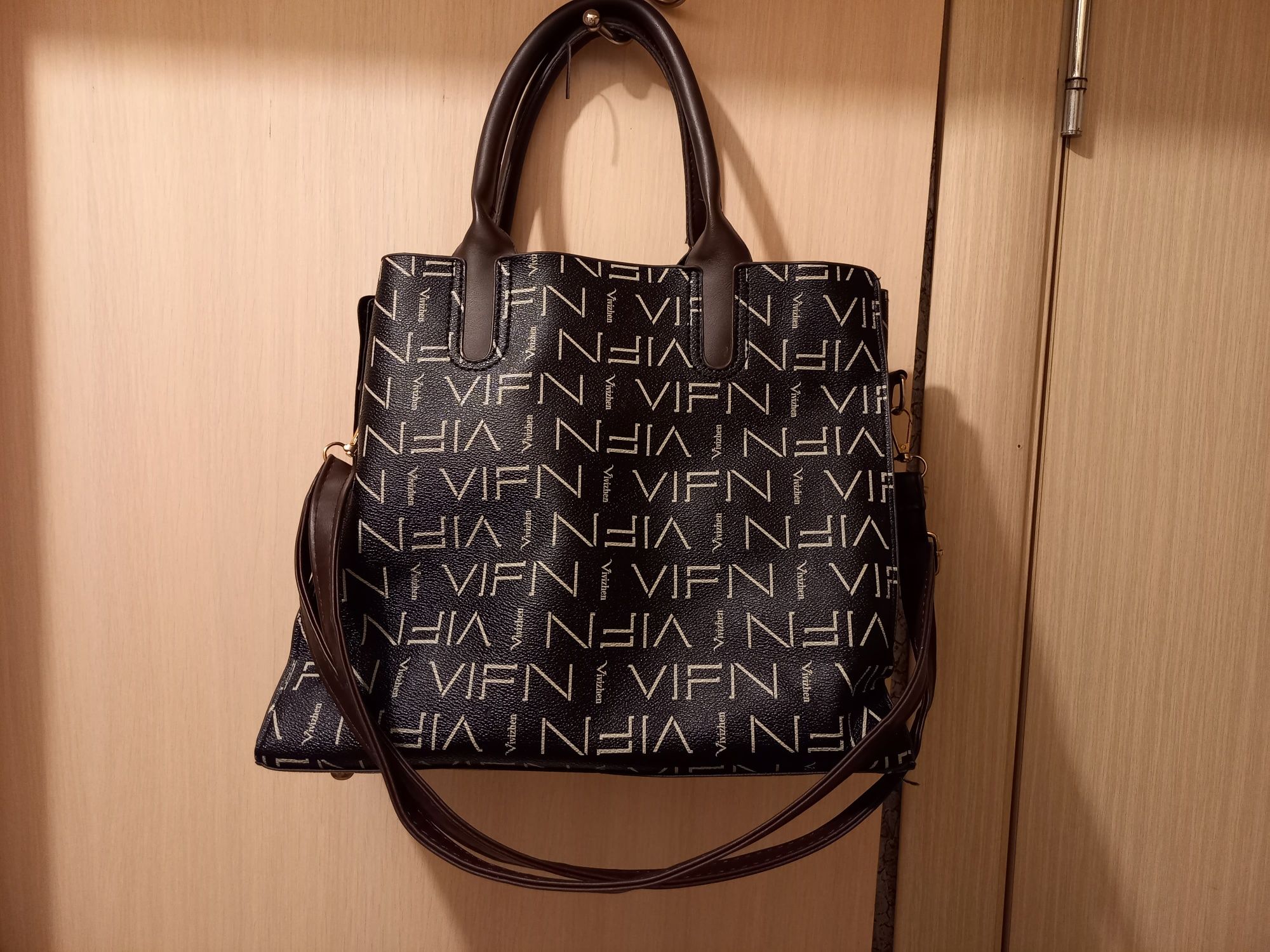 Продам сумочку не дорого