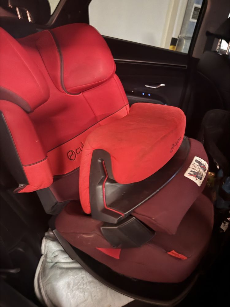 Авто кресло Cybex для детей с 1,5 лет
