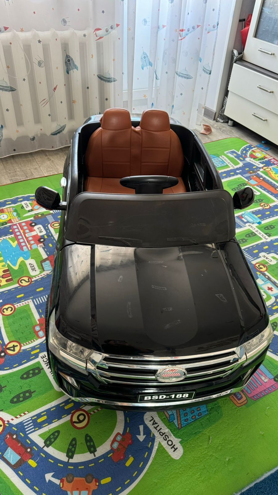 Продам детскую авто.