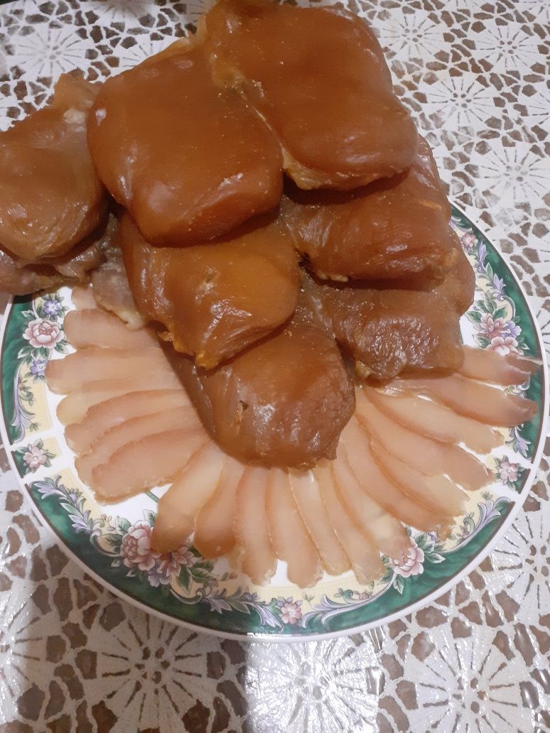 Продам капчёную куриную грудку бастурму отличная закуска для пива