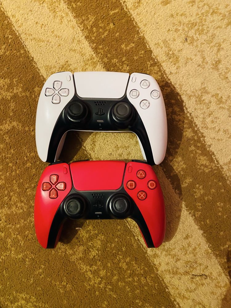 Playstation 5 продается играл 2 месяца состояние хорошие