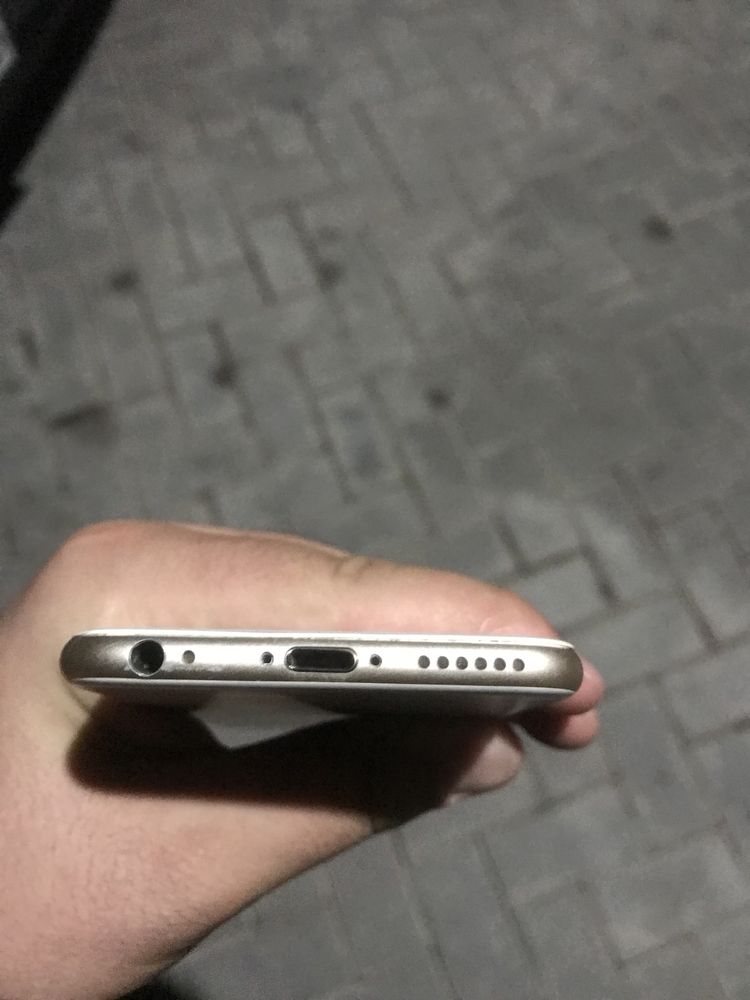 Айфоны  на запчасти     6S