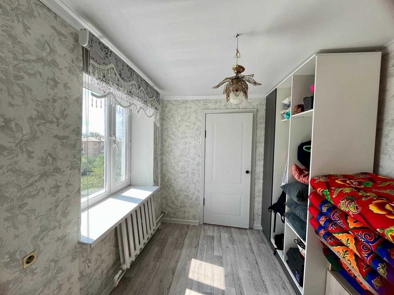 Продам 3-х комнатную квартиру в центре Сортировке.