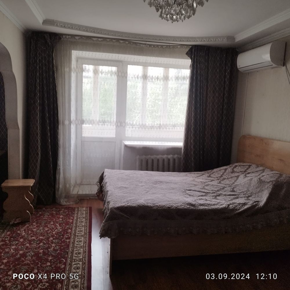 Сдам посуточно 1 комнатную квартиру, 72 квартал