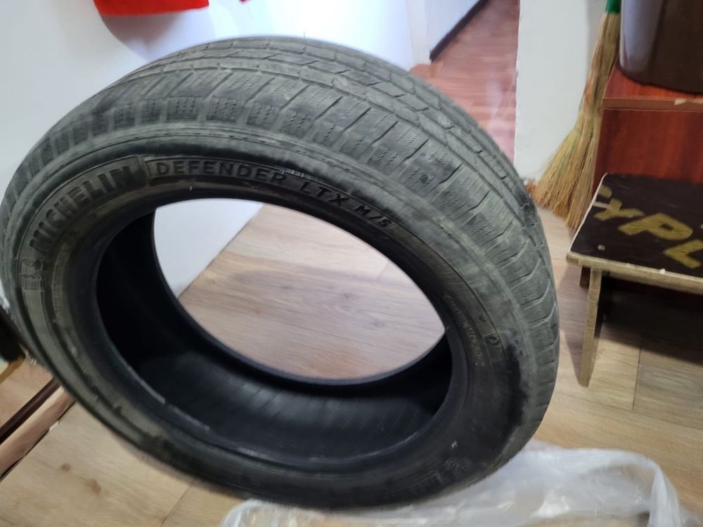 Продам Покрышки Мишлен р 19