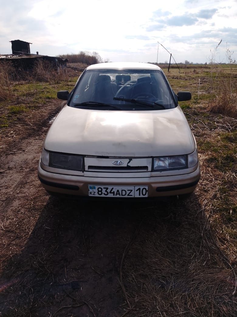 автомобиль ВАЗ-2110
