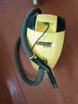 Пылесос Karcher.