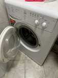 Продам рабочую стиральную машинку indesit
