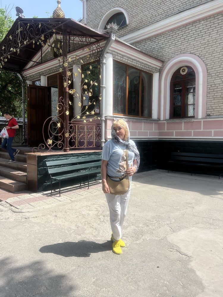 Продам ванночку розового и голубого цвета для купания ребенка