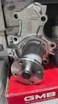 Помпа на MITSUBISHI 4G63 2.0 16v