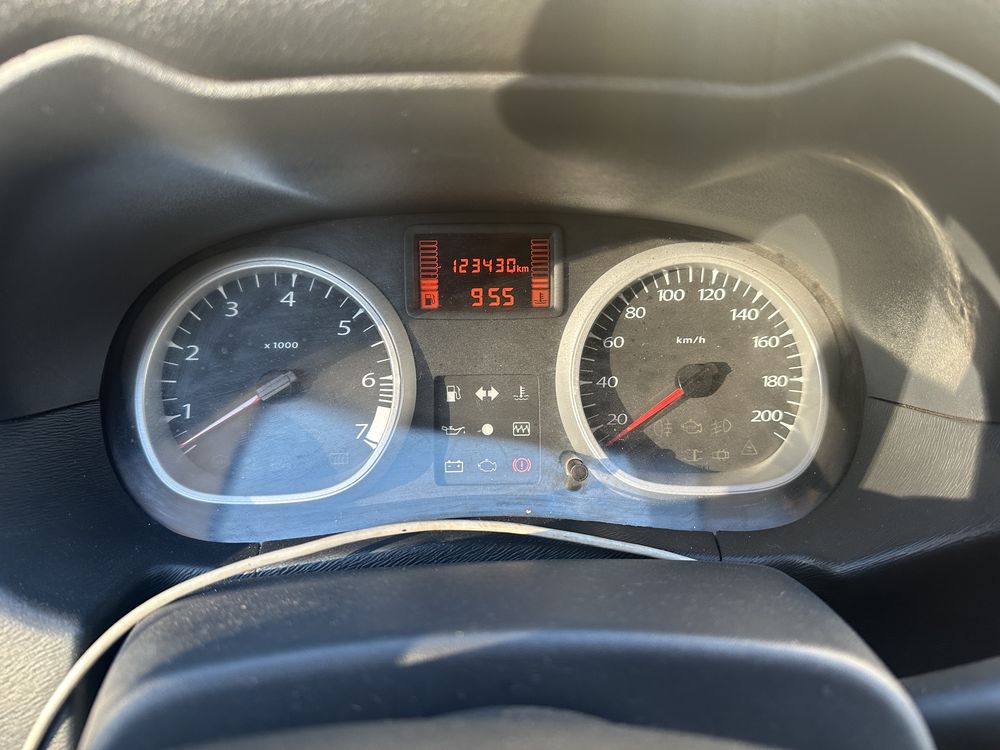 Продам Renault Duster 1 2.0 4x4