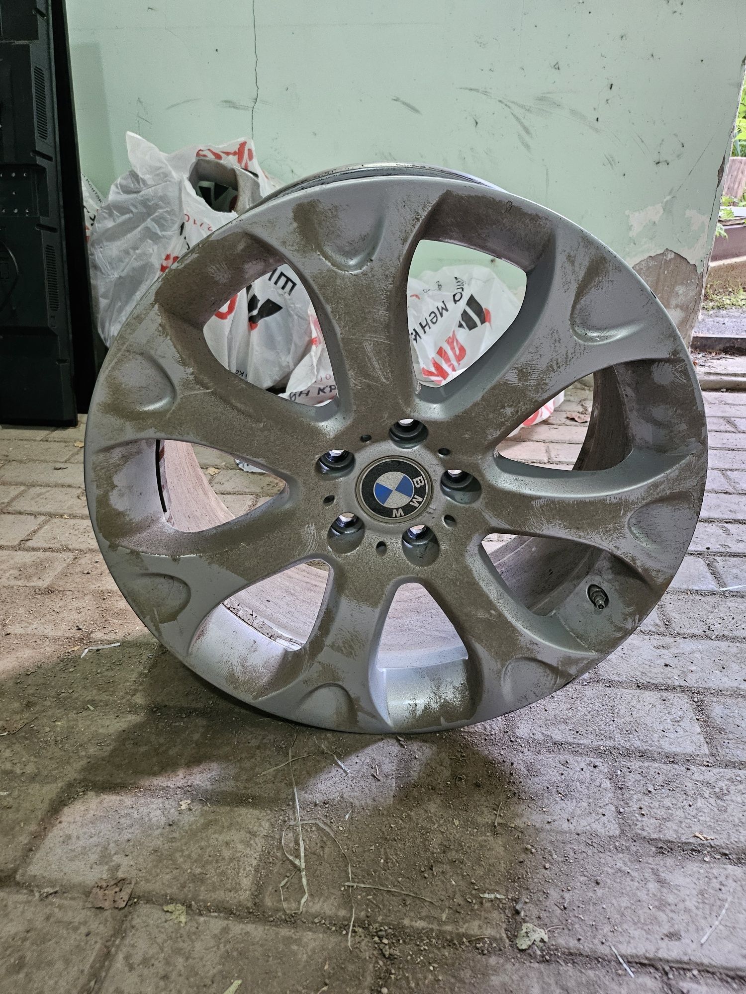 Диски R19 на BMW