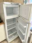Продам Холодильник indesit