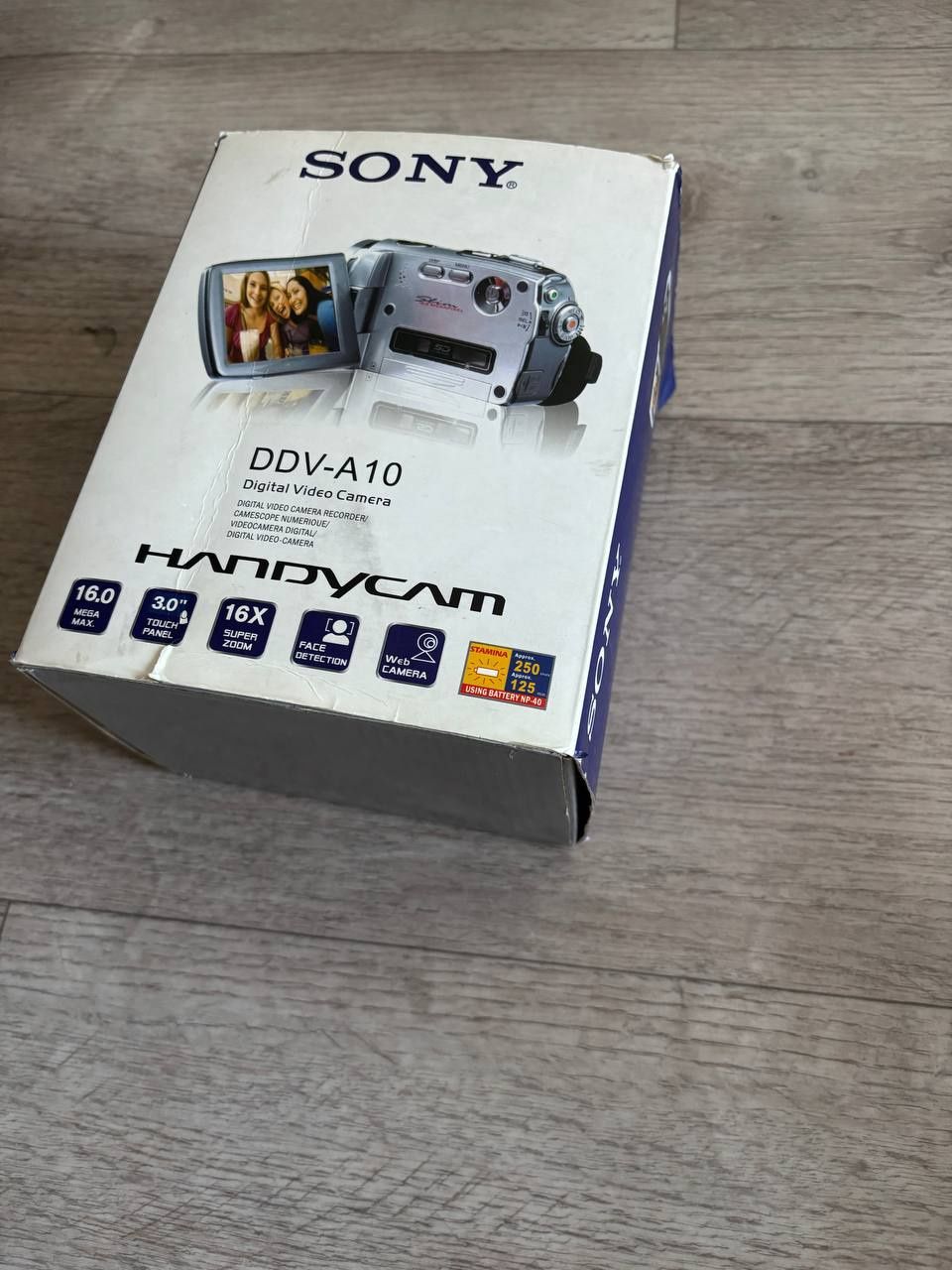 Видеокамера Sony DDV-A10