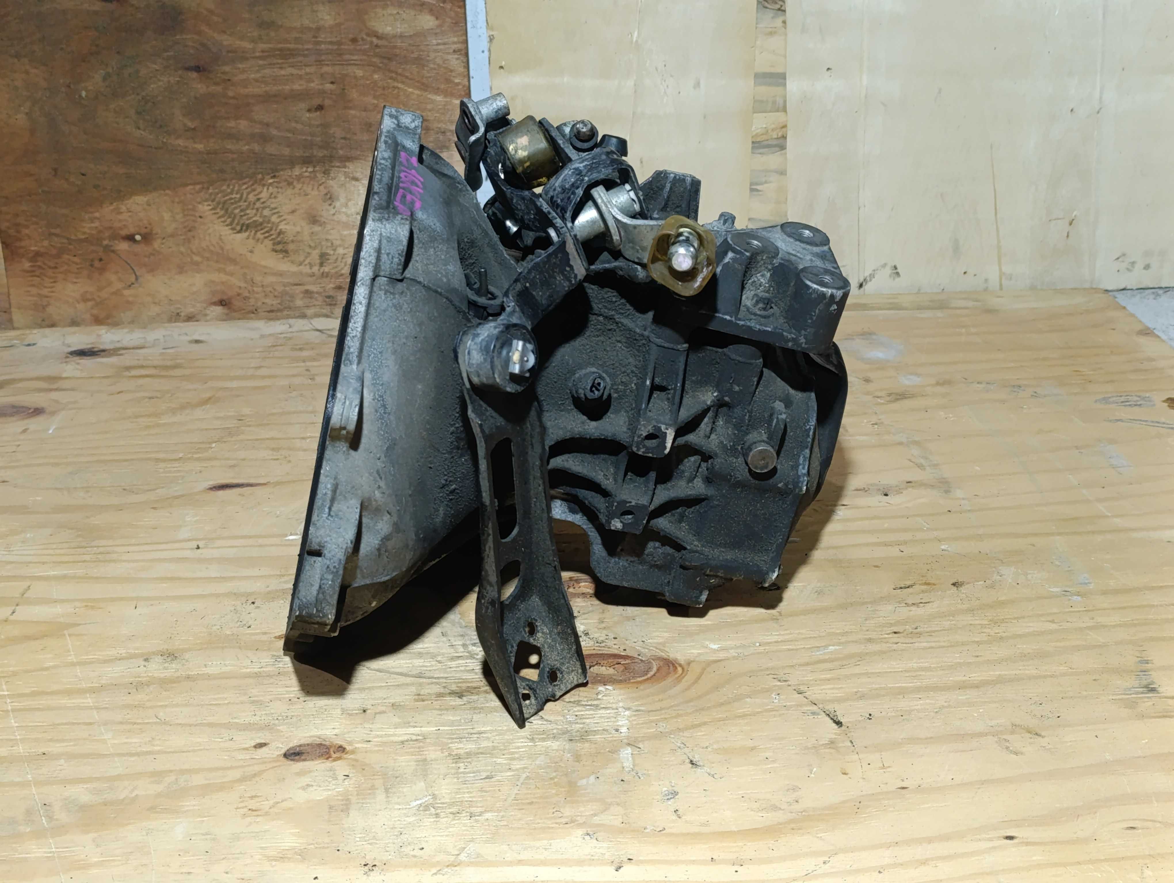 МКПП коробка механика F17 Opel Astra H Zafira 1.6 Z16XE F17C394