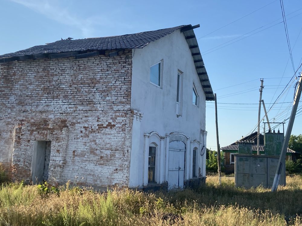 Продам здание в центре Боровское