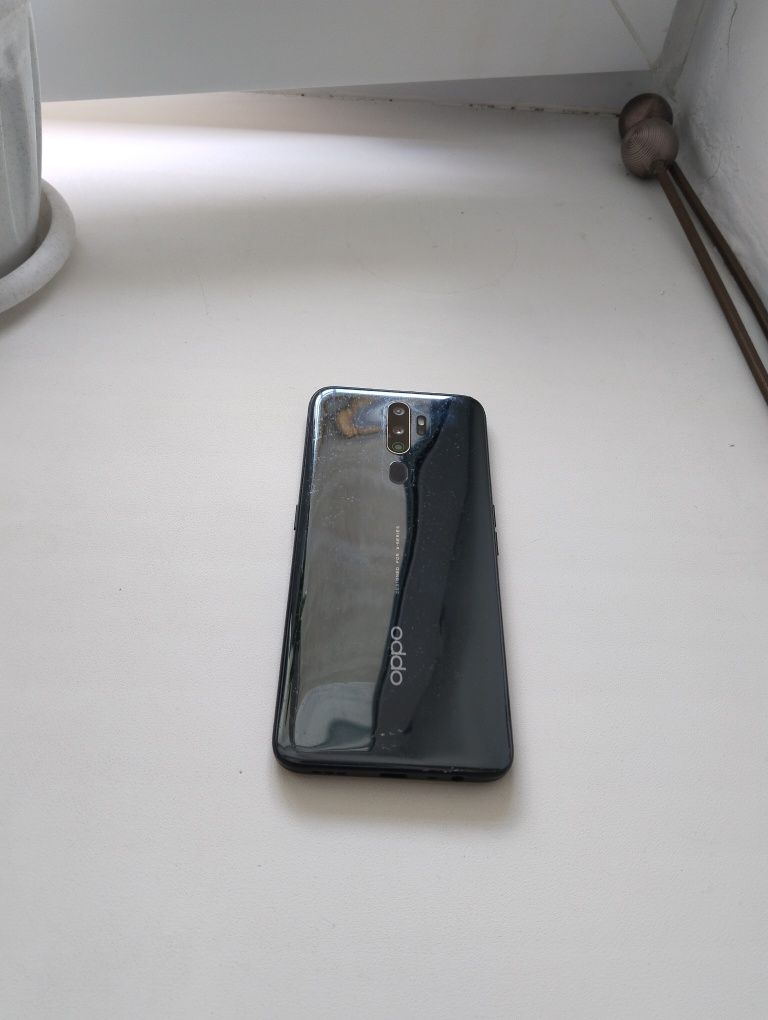Продам смартфон Oppo A5