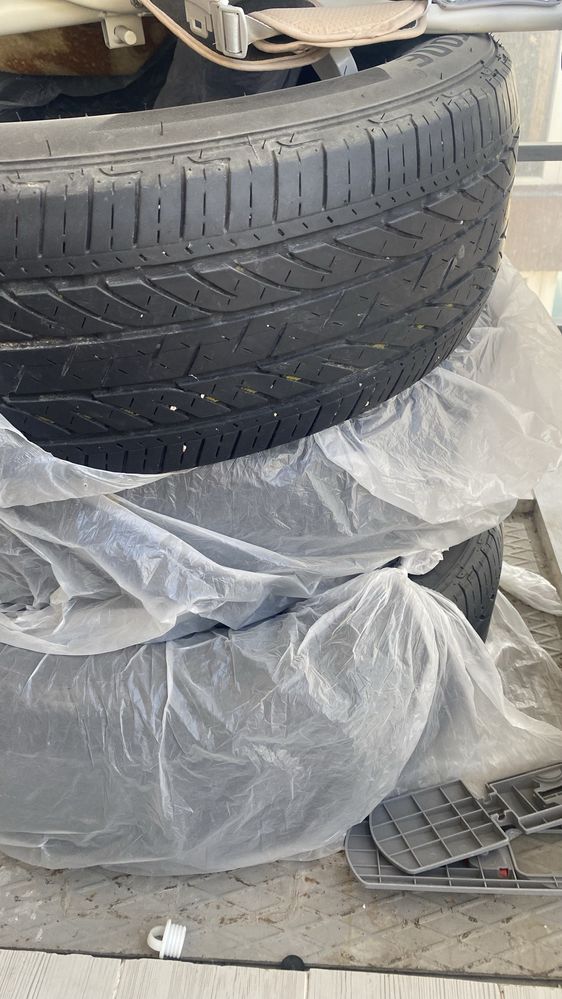 Шины 225/60/18R BRIDGESTONE