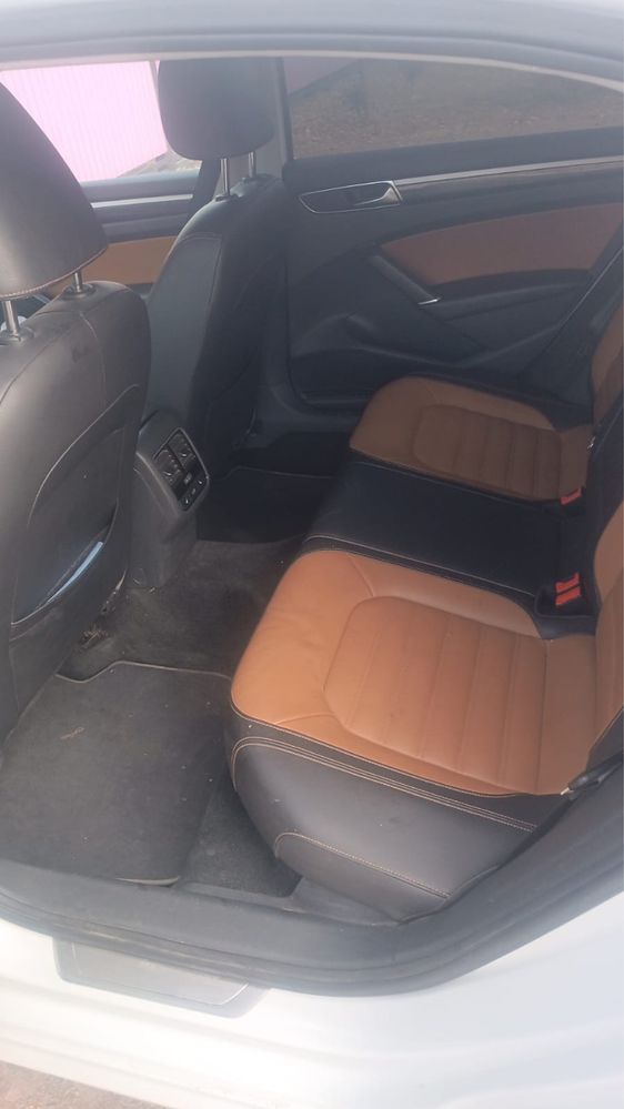 Продаю волсваген пассат 2019 года, автомат, бензин, обьем 2000 см3